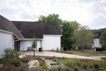 Round Hill Rain Garden